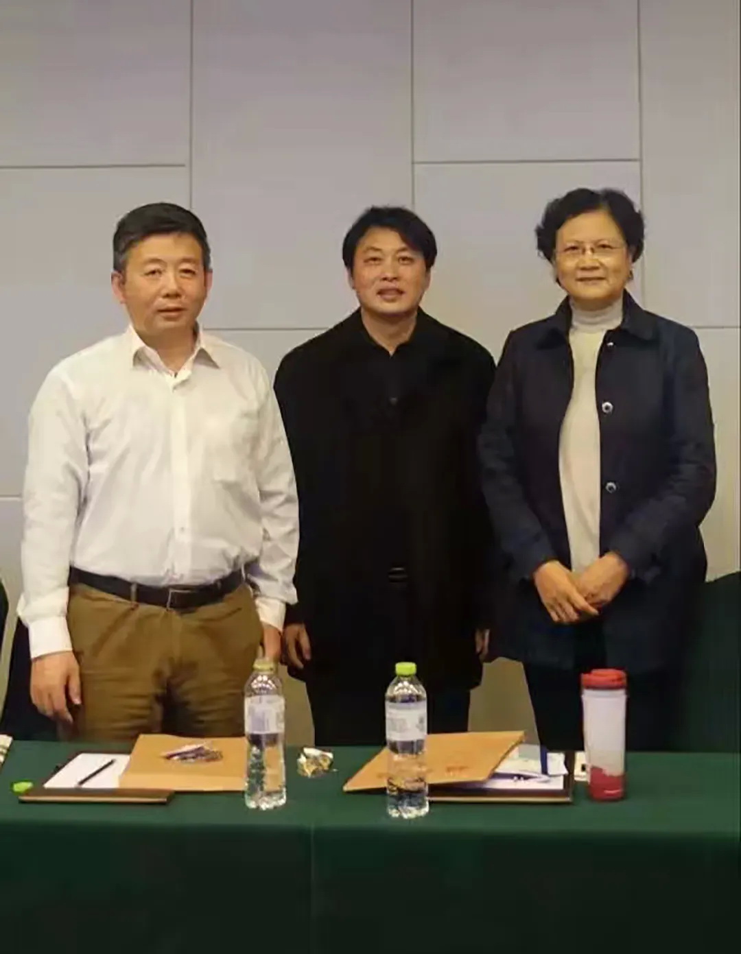 聯(lián)系我們018