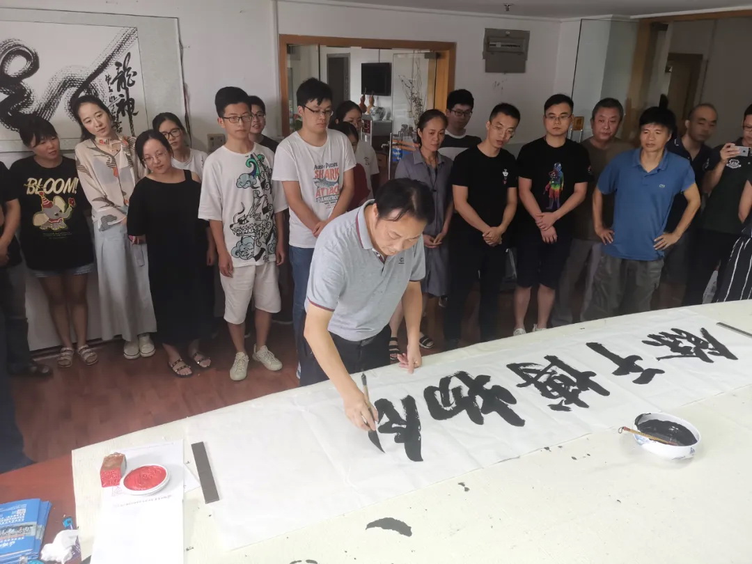 聯(lián)系我們062