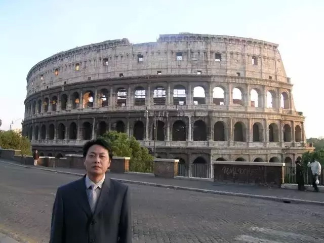 聯(lián)系我們075