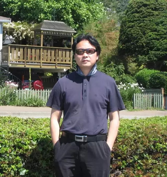 聯(lián)系我們090